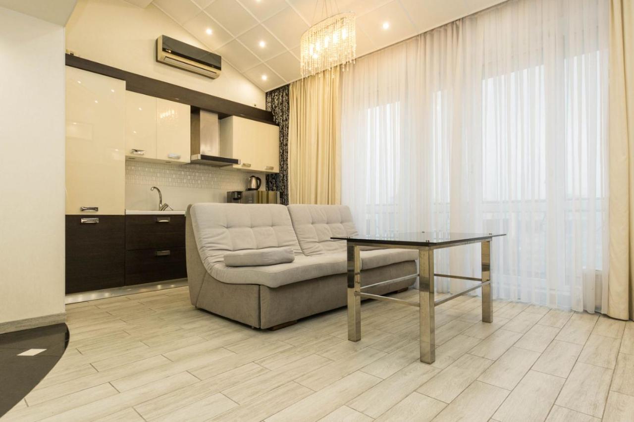 Apartamento Penthouse On Strada Ismail 58/1 Chisináu Exterior foto